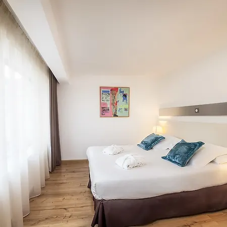 Montaigne&spa 4*