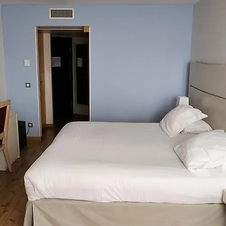Montaigne & Готель 4*